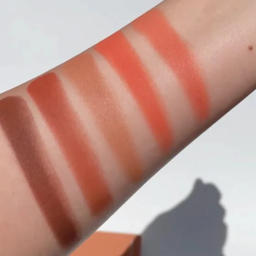 🌙♣️Sassy Siennas Dose Of Color Eyeshadow Palette